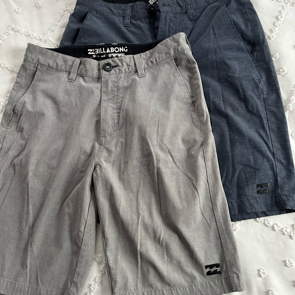 Billabong men’s size 28. One grey and one blue. Only worn a couple times.